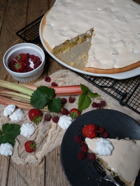 Rhabarberkuchen mit Baiser